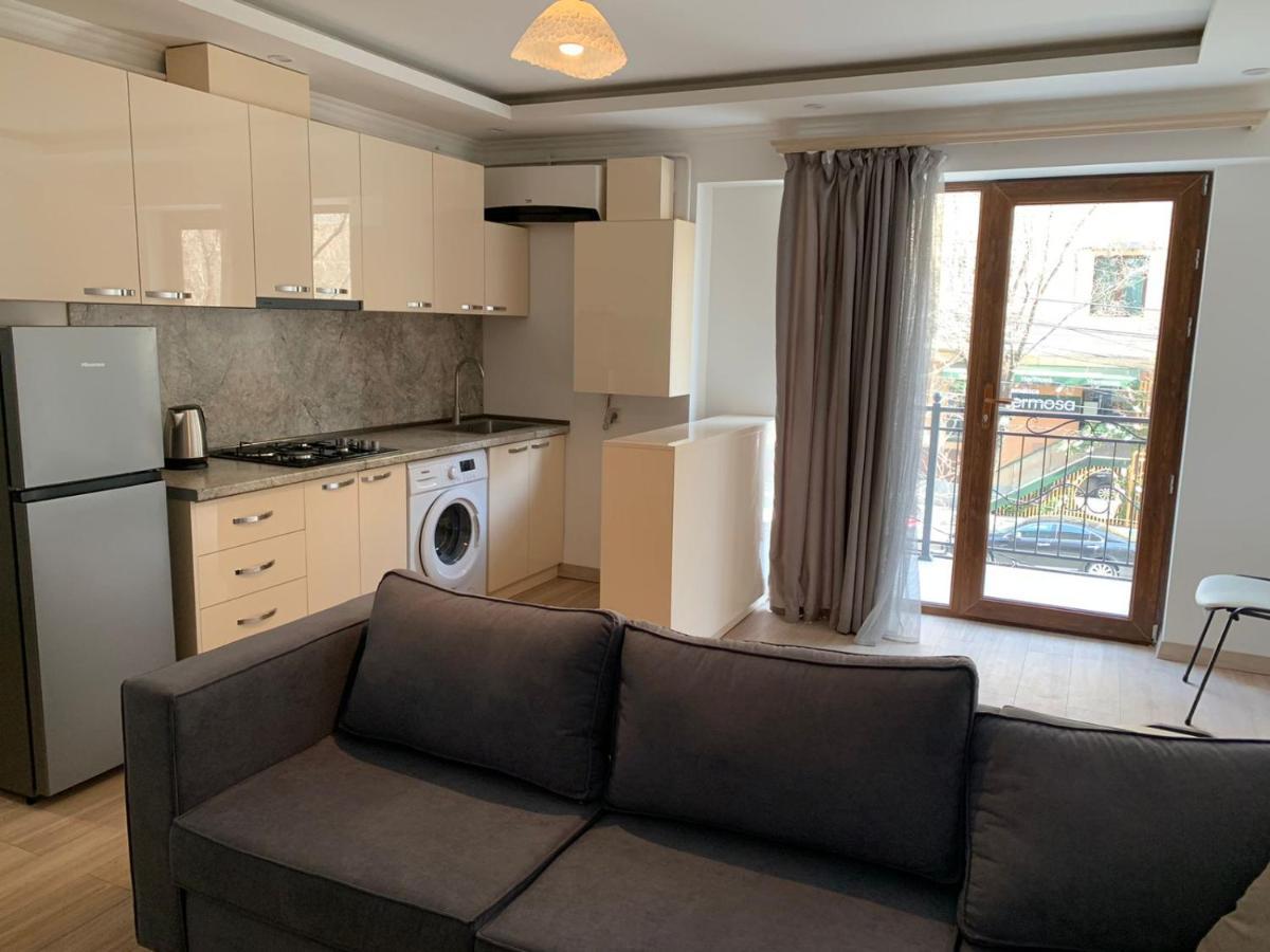 19Tumanyan Excellent Apartment In The Centre Of Capital Erevan Exterior foto